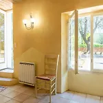 Tranquil Villa, Nature S Embrace Ferienhaus *