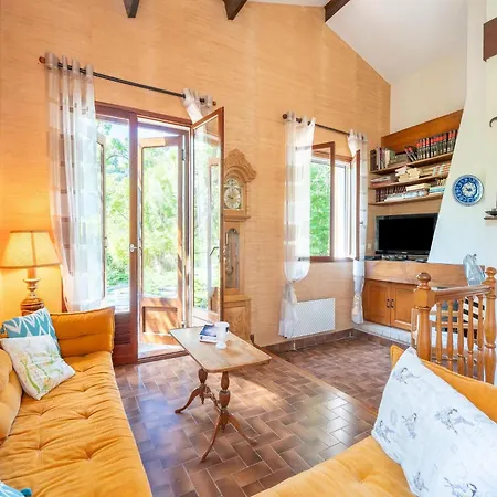 Ferienhaus On Private Domain With Park *